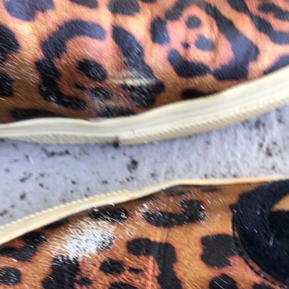 Saint Laurent  - Picture 5 of 10